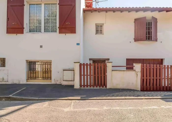 Lägenhet Kafartenea By Interhome *